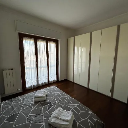 Grande Casa Antica/big Flat