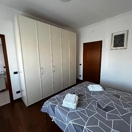 Grande Casa Antica/big Flat *
