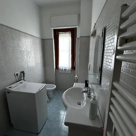 Apartment Grande Casa Antica/big Flat Ostia Antica